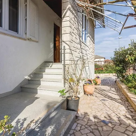 Awesome Apartment In Pula With 1 Bedrooms And Wifi Pula